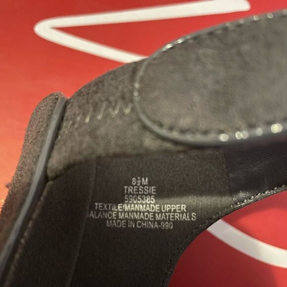 Impo  suede heels - Picture 6 of 6